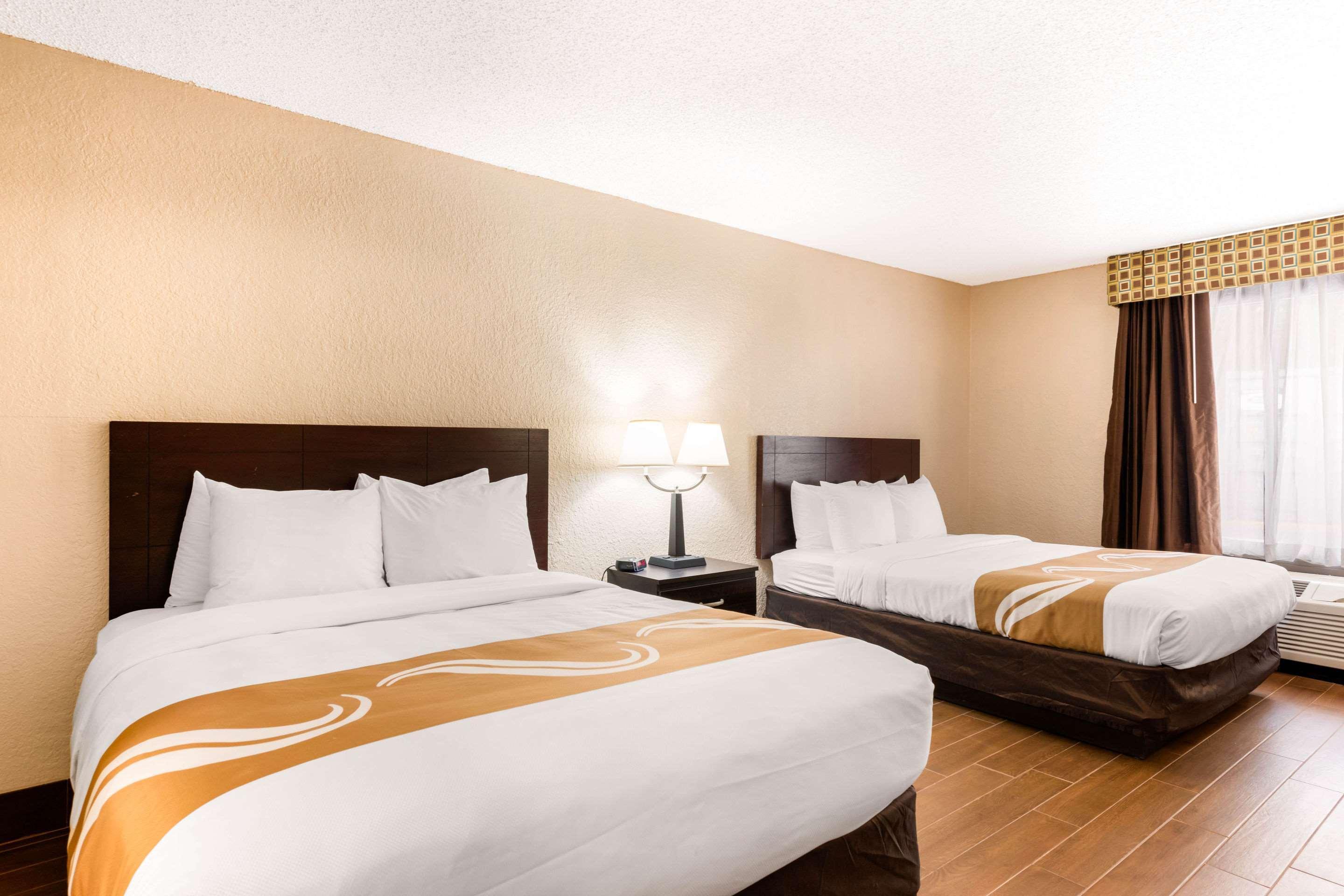 Quality Inn & Suites Orlando Airport Экстерьер фото
