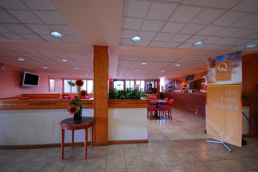 Quality Inn & Suites Orlando Airport Экстерьер фото