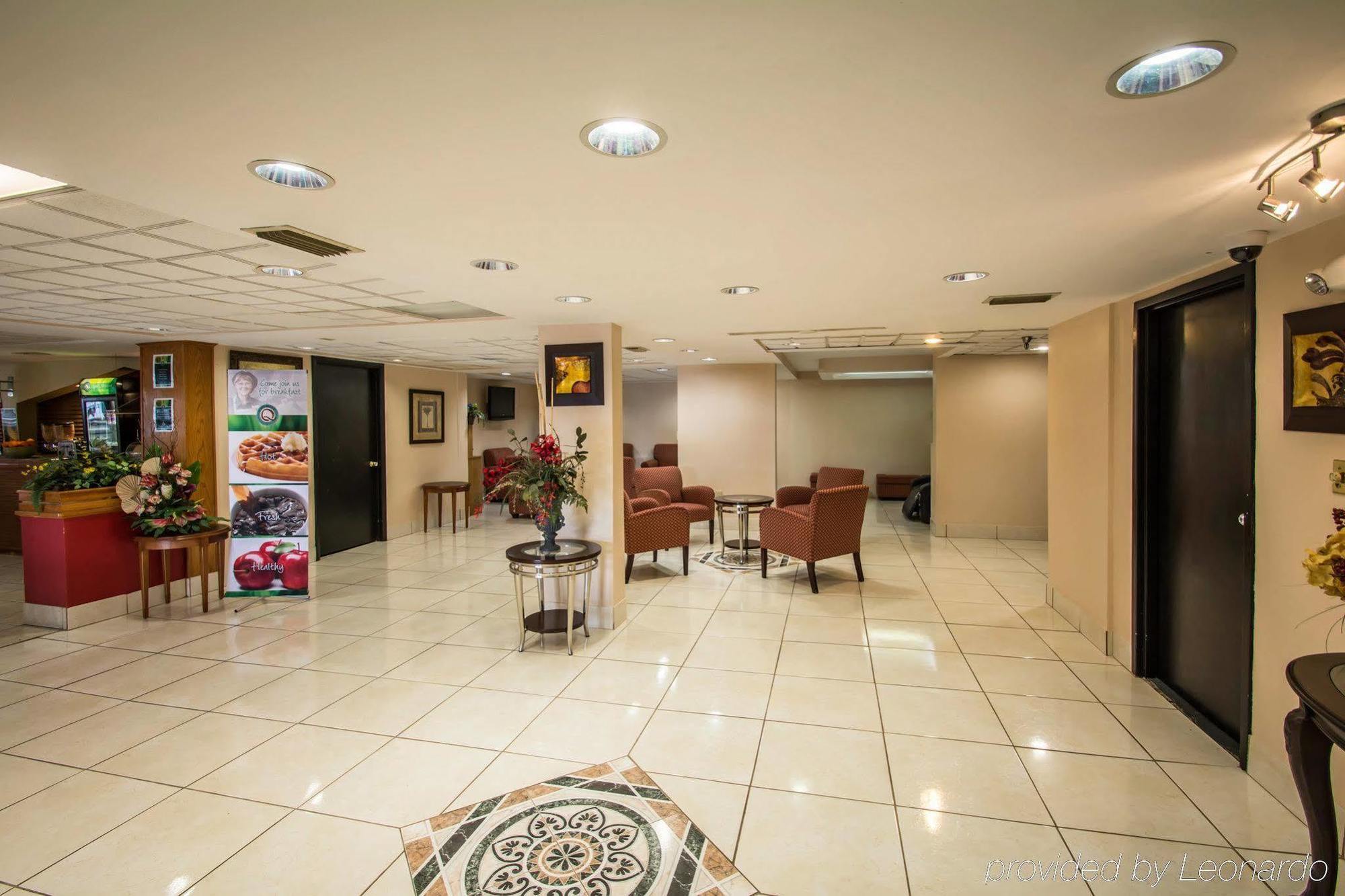 Quality Inn & Suites Orlando Airport Экстерьер фото