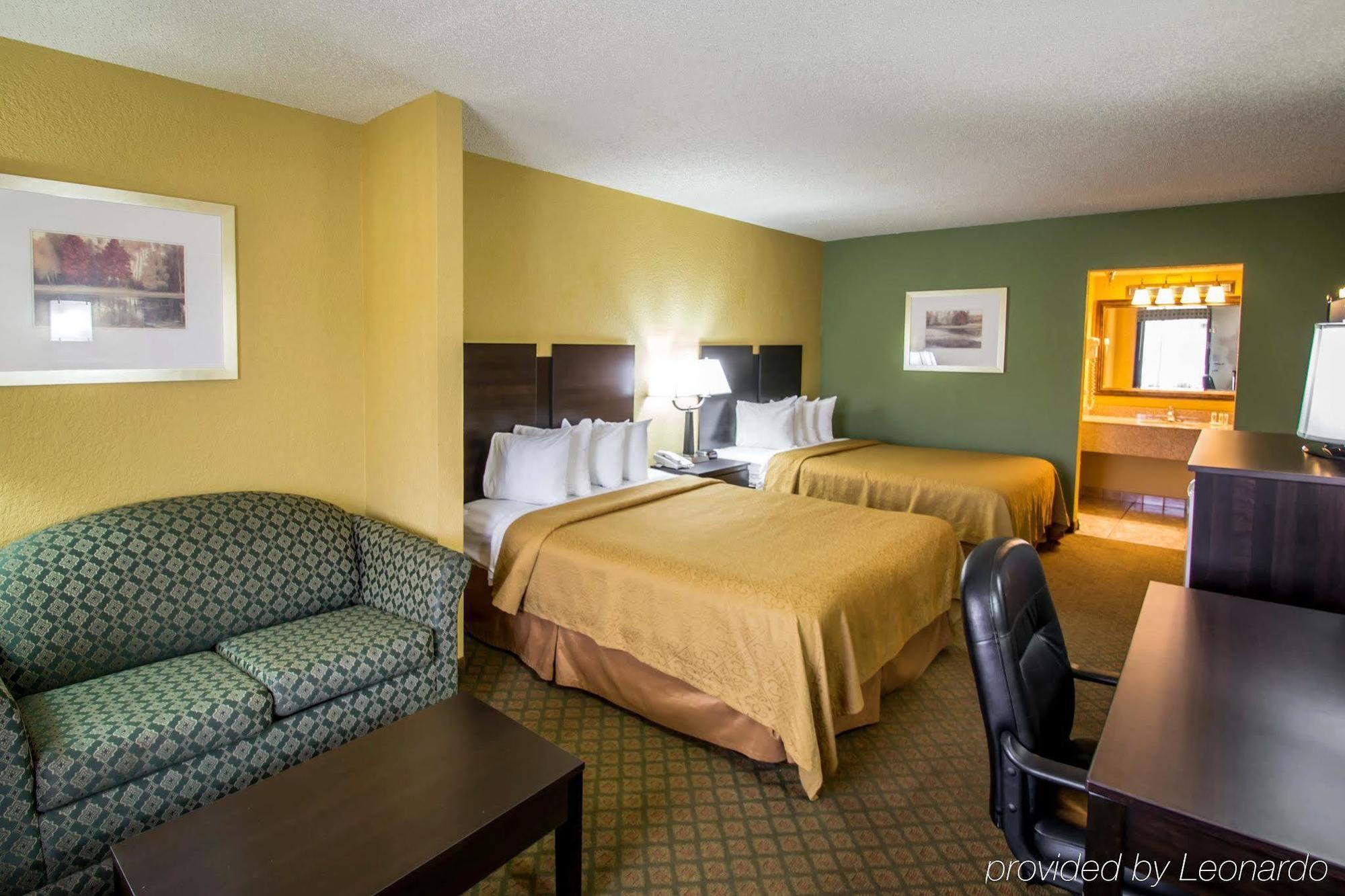 Quality Inn & Suites Orlando Airport Экстерьер фото